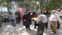 برگزاری "دورهمی پدربزرگها و مادربزرگها" در پارک 8 شهریور سمنان.