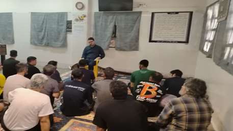 آموزش بهداشت در زندان و اردوگاه با مضمون هپاتیت C.
